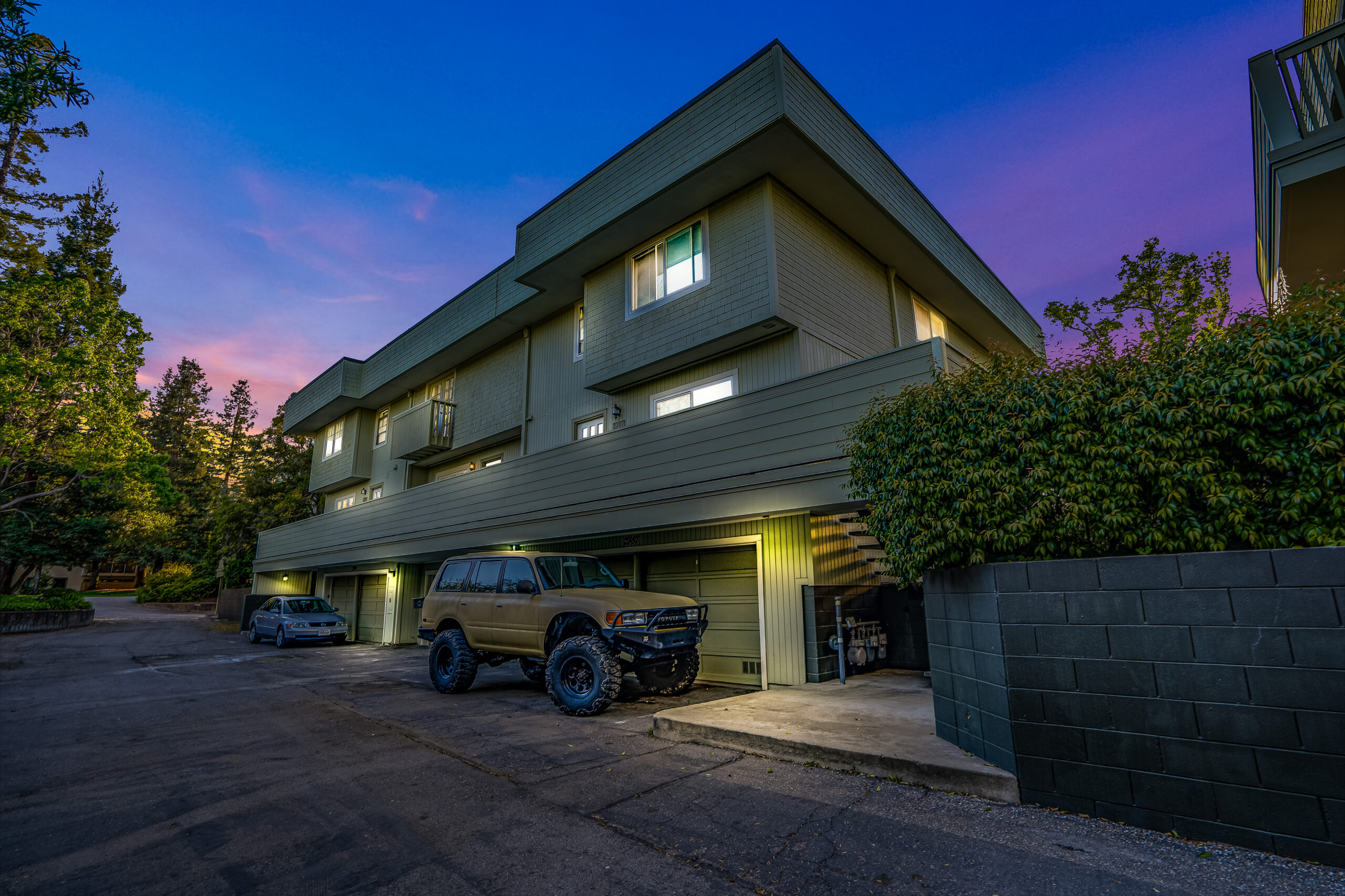 2389 Sharon Rd, Menlo Park